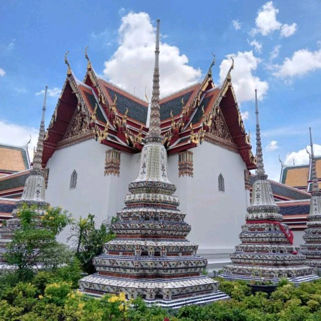 วัดที่สร้างพร้อมกับการสร้างพระบรมมหาราชวัง✨️