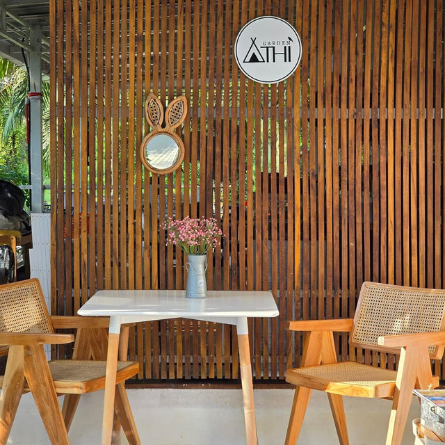  อธิการ์เด้นแคมป์ปิ้ง ATHI Garden Camping