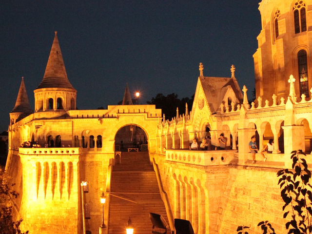 The Enchanting Nightscape of Budapest: A Summer Evening to Remember