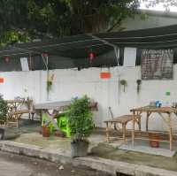 ก๋วยเตี๋ยวเรือร้านลับริมสระน้ำ เมืองทองธานี