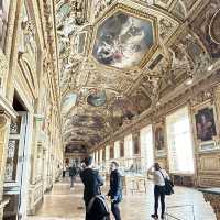 The Magnificent Louvre Museum💕😭😭