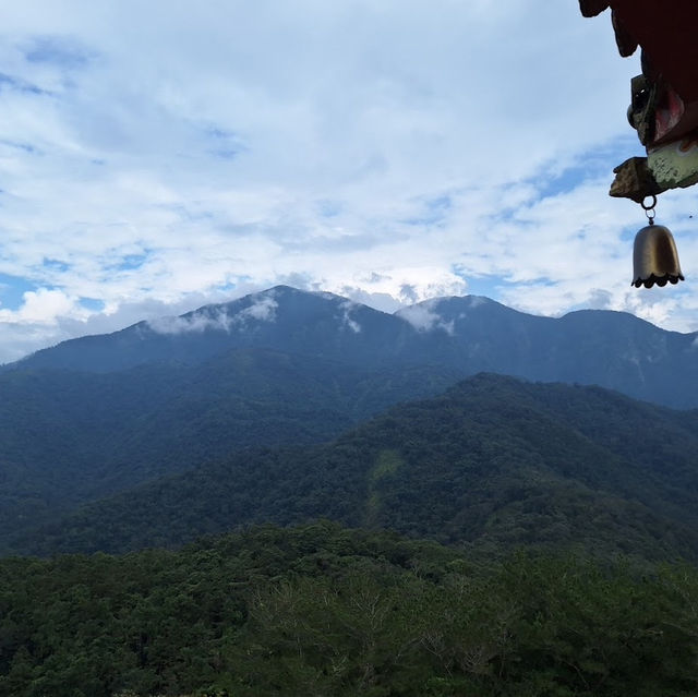 日月潭的壯麗地標 — 慈恩塔✨