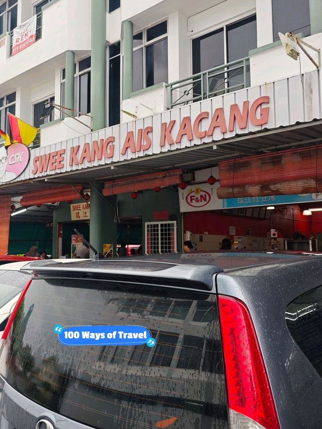 Swee Kang Ais Kacang: A Must-Visit Spot for Kuching Foodies