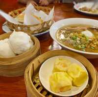 ลุกโภชนา ร้านอาหารเชียงคาน