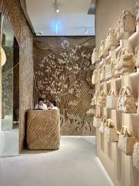 สิ้นสุดการรอคอย “Cafe Dior” สุดหรูหราในเอเซีย