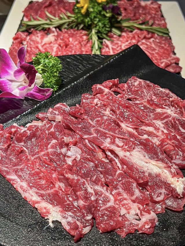 深圳·論牛鮮牛肉小火鍋