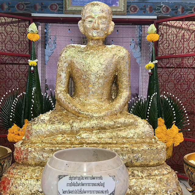 วัดกุยบุรี  ไหว้พระ  ปีใหม่ 