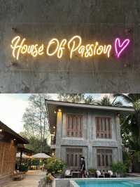 House of Passion ที่พักอัมพวา ริมคลองสุดชิล