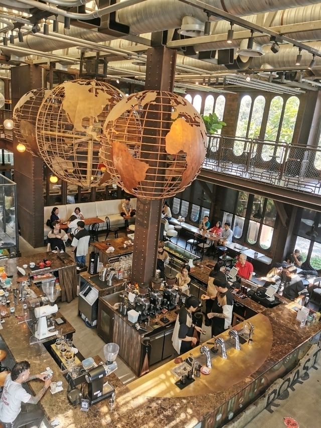 ROLLING ROASTERS โรงคั่วกาแฟสุดเก๋