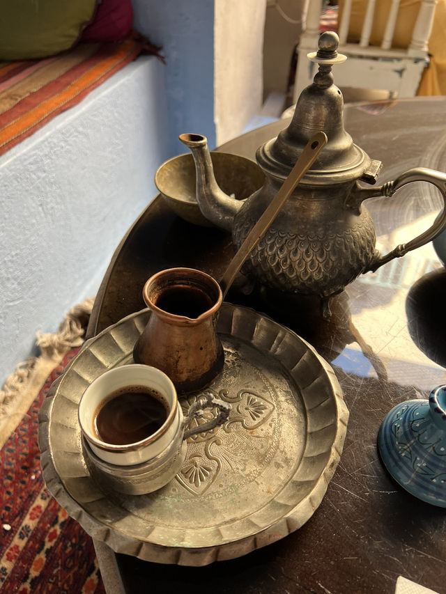 A Perfect Tunisian Breakfast at Tiziri🐈