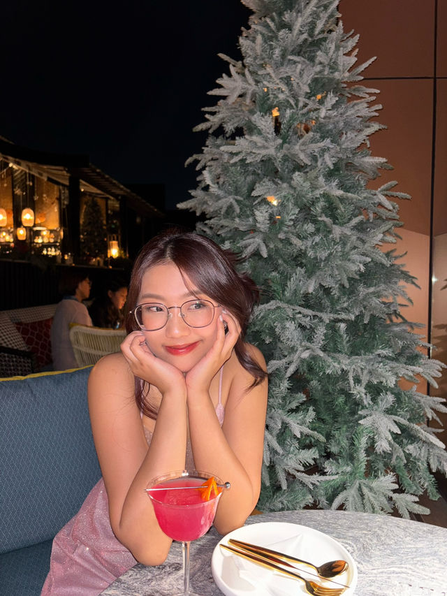 รีวิว Rooftop บนโรงแรม 5 ดาว @ HONG's Sky Bar🍷