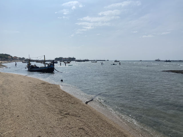 Gili Ketapang: Beauty Marred by Neglect