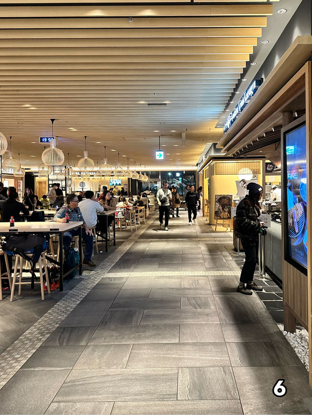 【成田国際空港　第2ターミナル】