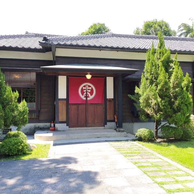 想吃糖廠的冰棒或紅豆冰淇淋嗎？來去橋頭糖廠