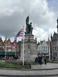 🇧🇪 A Fairytale Day Trip to Bruges: Belgium’s Most Charming Ancient Town 🏰