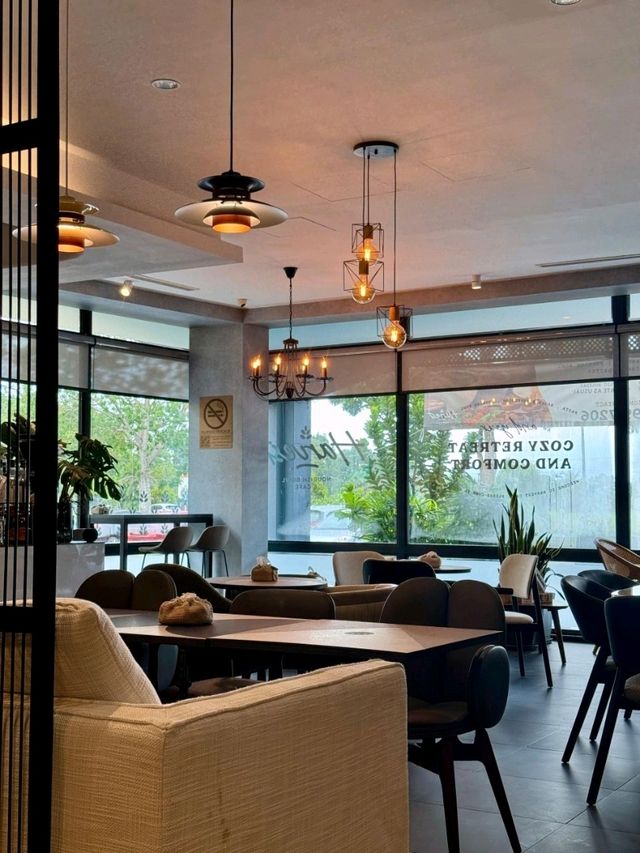 Harvest Cafe 