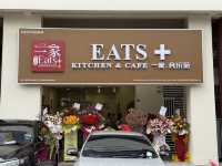 Brand new eatery that turned local laksa into a fried dish!