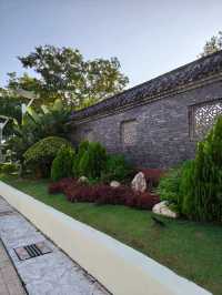 A Peaceful Stroll Through a Hidden Gem