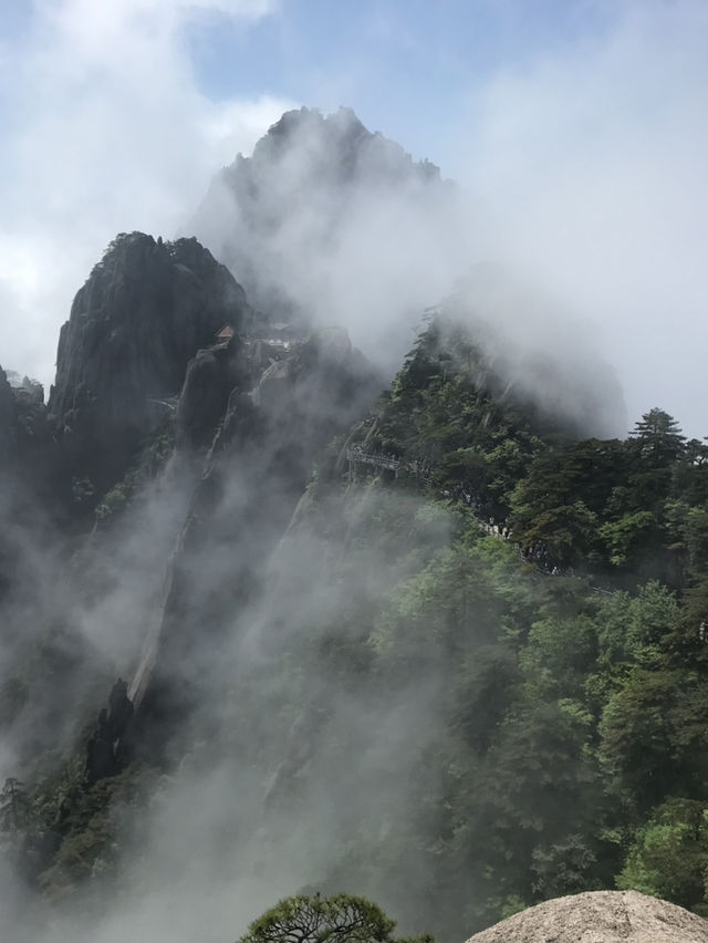 黃山 雲海仙境⛰️，人間值得！