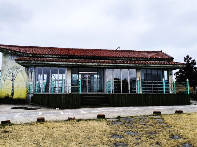 제주도에 오셨다면 새별오름과 카페새별은 필수죠!