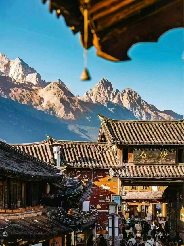 Baisha Ancient Town: A Tranquil Gem in the Shadow of Snowy Peaks