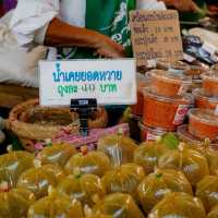 หลาดใตโหนด พังงา
