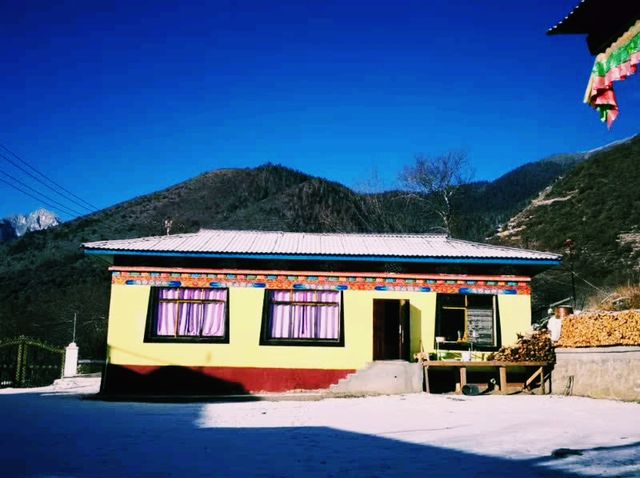 中國西藏著名景點南迦巴瓦峰的旅行攻略，適合打卡拍照📸