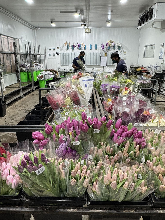 A Floral Wonderland: Discover the New Pudu Ria Florist in KL