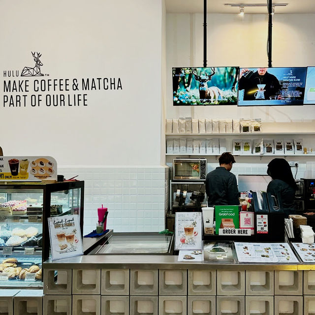 Laid-back Vibes at Hulu Cafe