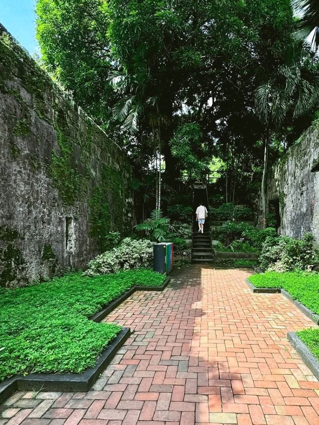 🏰 Fort Santiago, Manila – A Journey Through Time 🇵🇭