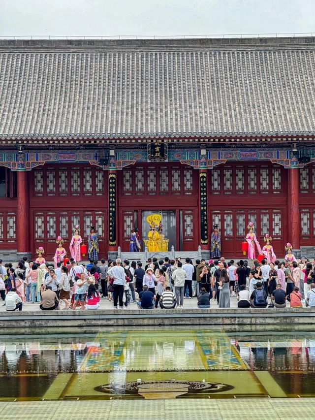 Huaqing Palace- Famous Ancient Royal Garden you must visit