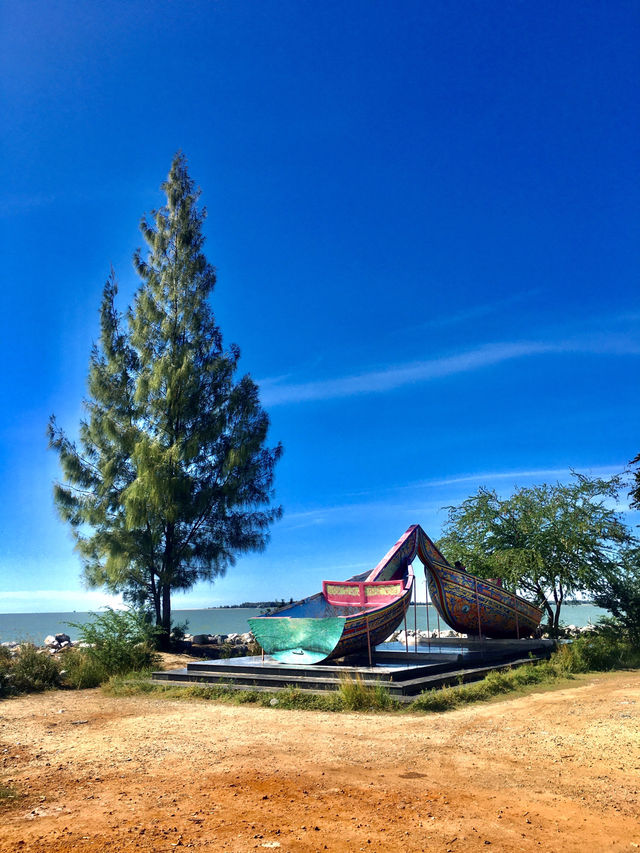 The Stunning Landscape @Rusamilae Beach