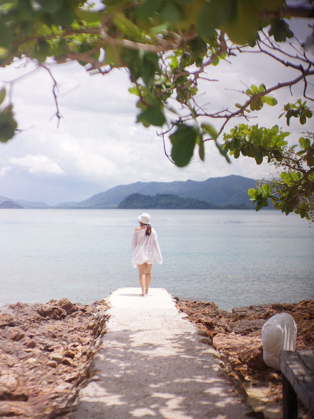 วิวสวยน้ำทะเลใส ที่ เกาะหวาย พาราไดซ์ จ.ตราด