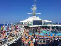 Rhapsody of the Seas 🎶: A Solo Traveller’s Harmonious Escape!