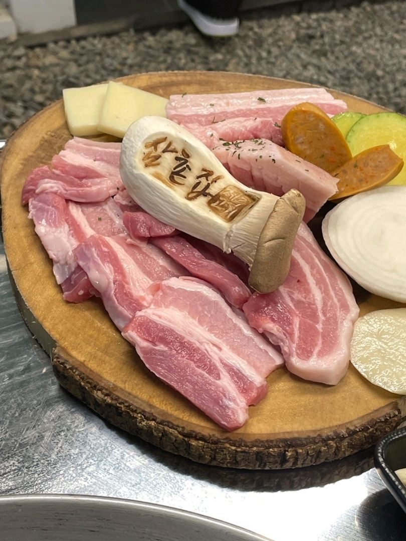 🇰🇷釜山] オゲインサムチョンチプ｜西面1番街で味わう済州スタイル黒