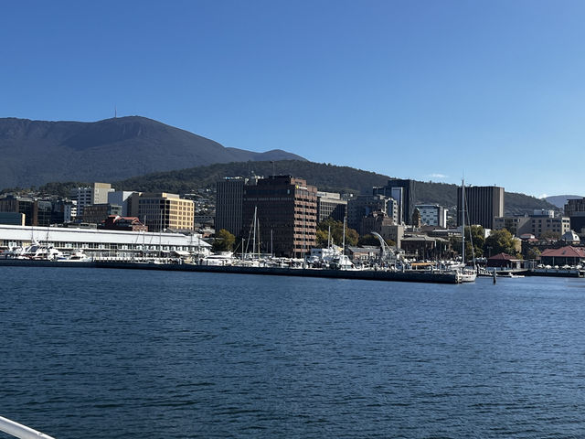 Explore the beauty of Hobart Tasmania 