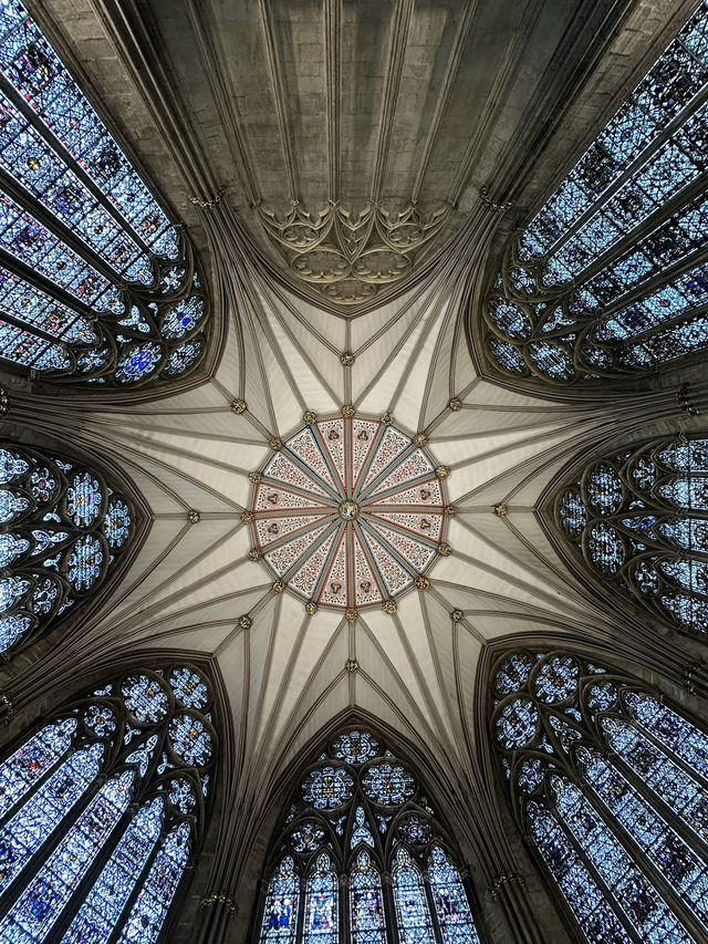 York Minster: สวย ขลัง ต้องมาเห็นด้วยตา 