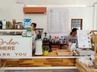 Hug Kapong Cafe คาเฟ่กะปง พังงา