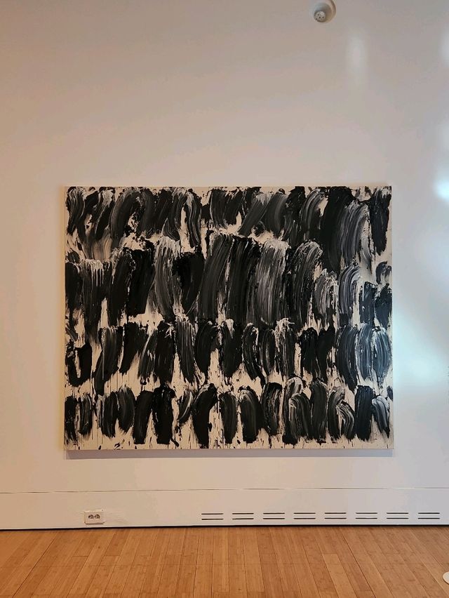 다양한 현대미술 전시와 작품을 볼 수 있는 대구미술관