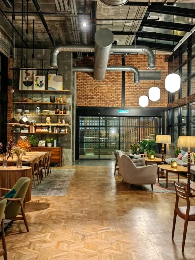 "KLoé Hotel: A Creative Sanctuary in the Heart of Kuala Lumpur"