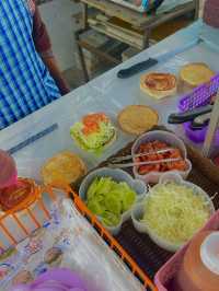 Burger จิเนาะ โกตาบารู