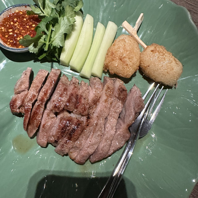 By surprise, I found a Michelin Thai restaurant at Sathorn