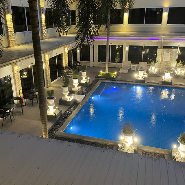  Q Sukhumvit Hotel – ทำเลดี พักผ่อนสบายใจกลางเมือง