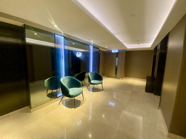 香港荃灣麗絲酒店🏨現代便利的完美選擇✨