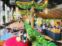 Wisp Cafe Rayong การออกแบบที่เน้นความเรียบง่าย ลอฟ