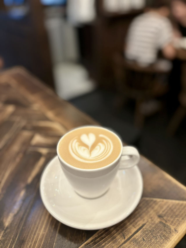 【中環】Knockbox Coffee Company：享受悠閒氛圍和精緻咖啡