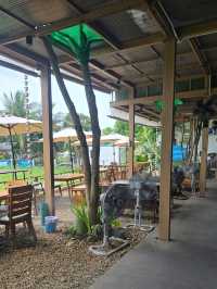 มะลิ คาเฟ่ ร้านติดริมทุ่งนา มีดนตรีสด ศ-ส-อา