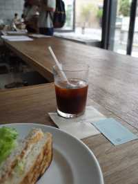 ☕【東京 桜新町】炭焼きトーストと自家焙煎コーヒーで始まる、至福の朝時間🌞🍞 