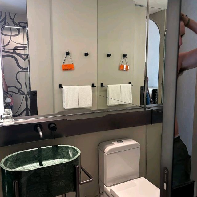 Mondrian Singapore Duxton