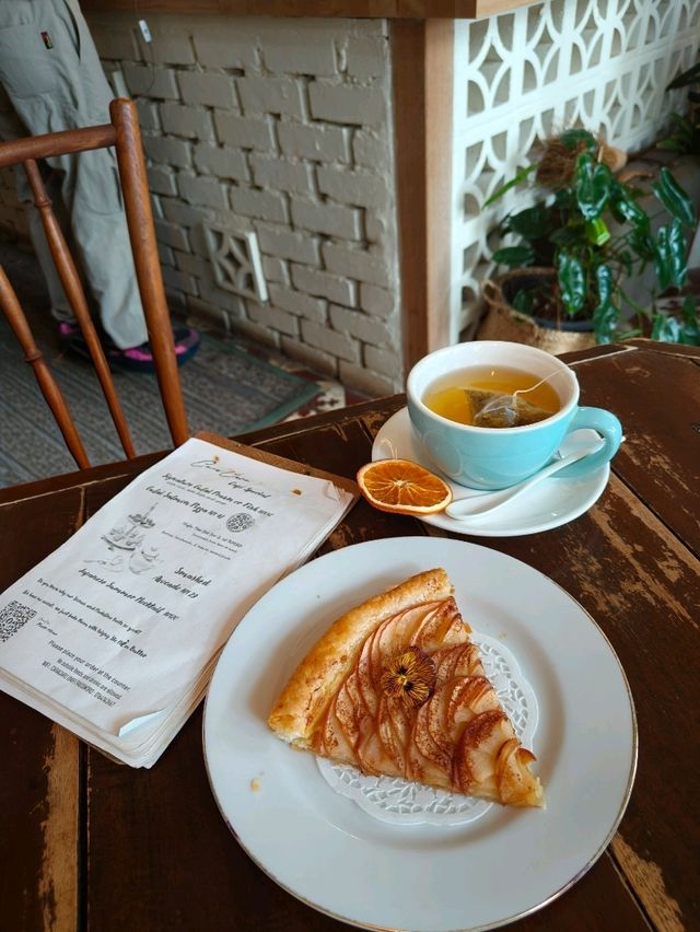 A Sweet Slice of Comfort in Manila
